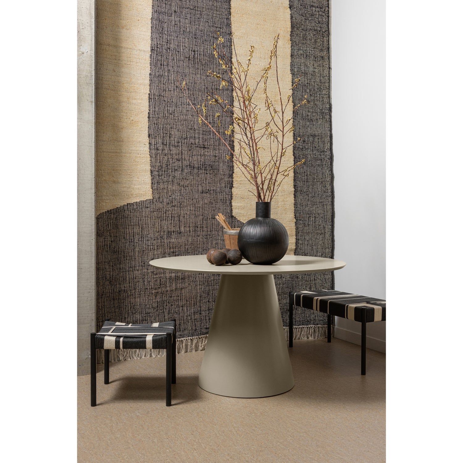JORRE ESSTISCH MDF ANTIK BEIGE O120CM