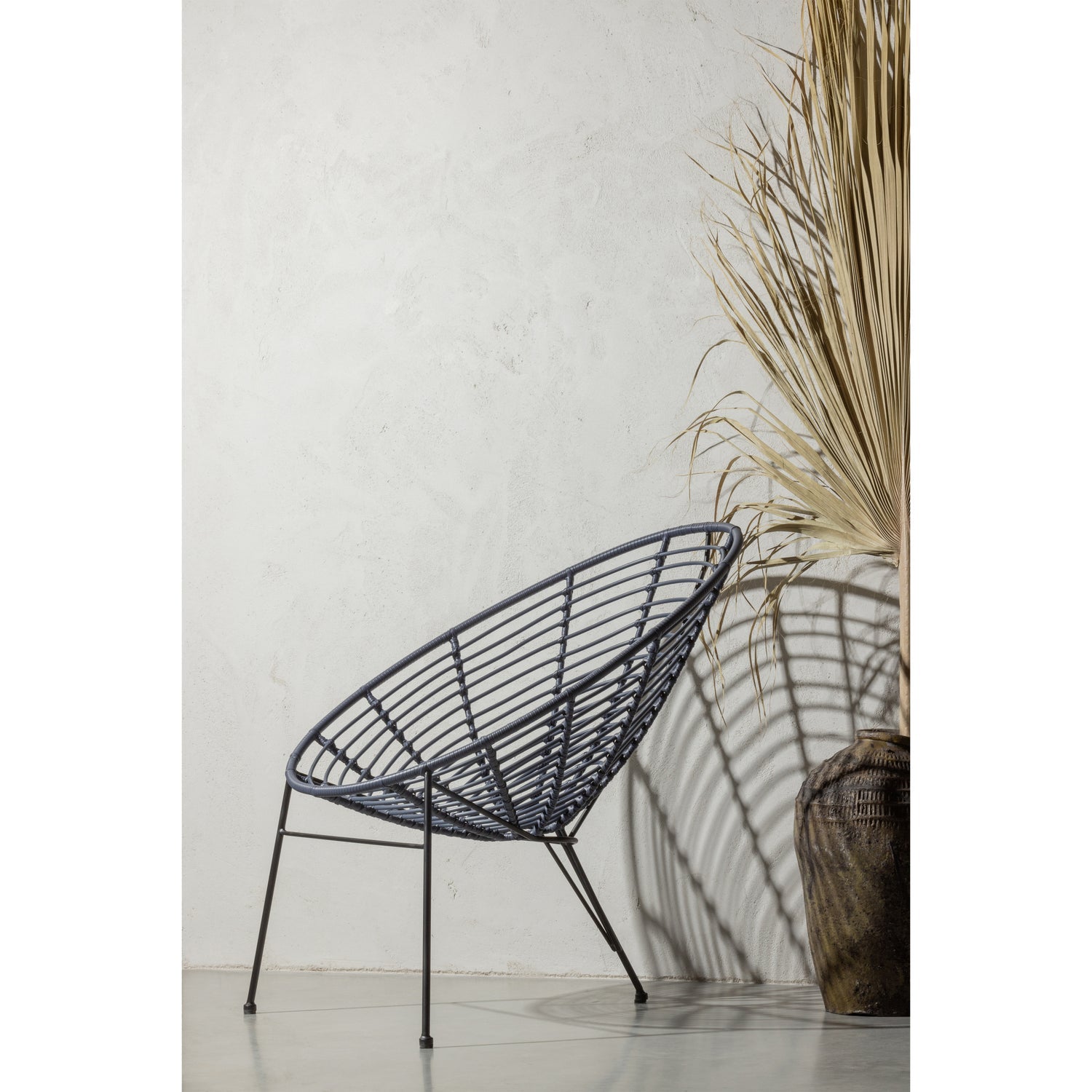 JANE LOUNGE CHAIR GARDEN INK