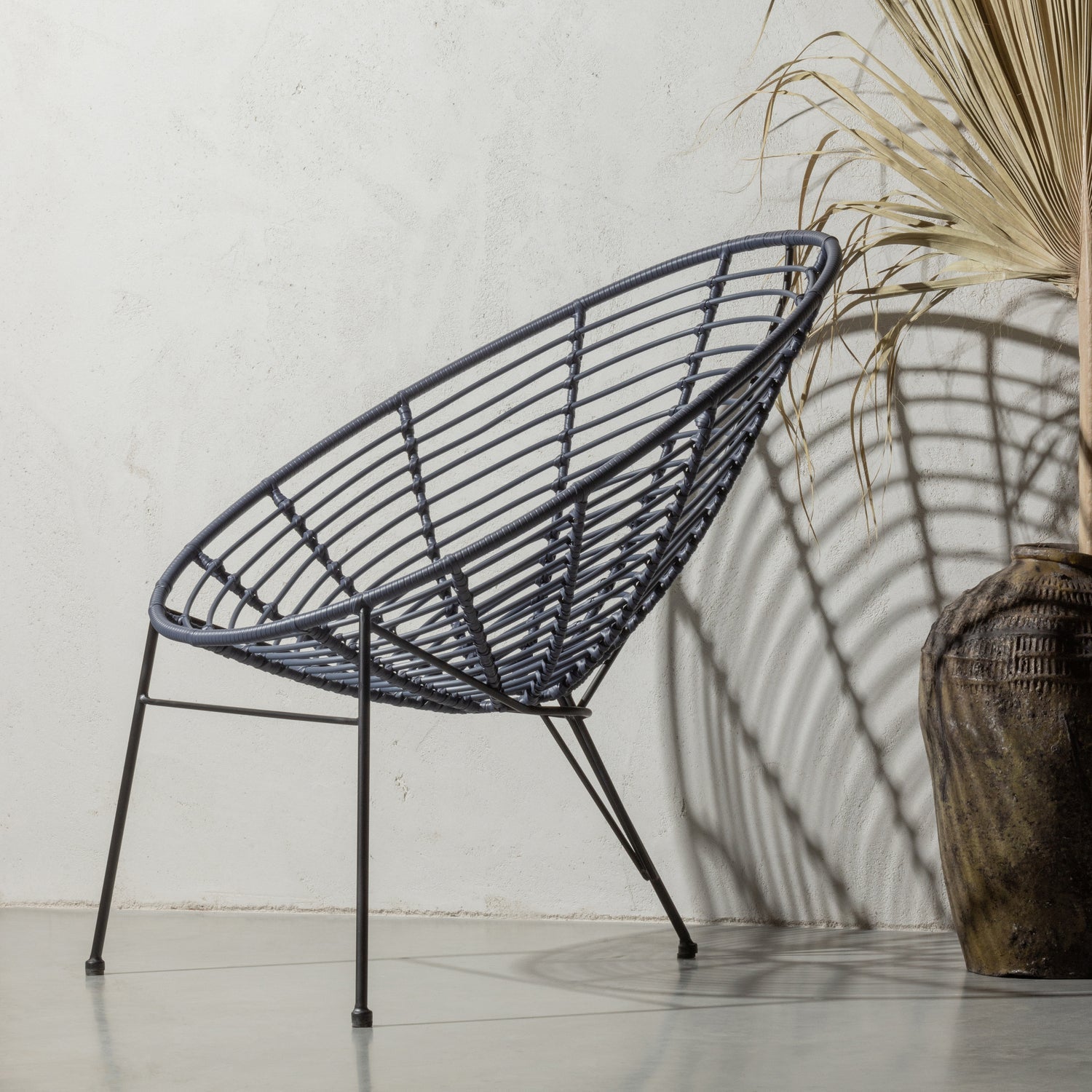JANE LOUNGE CHAIR GARDEN INK