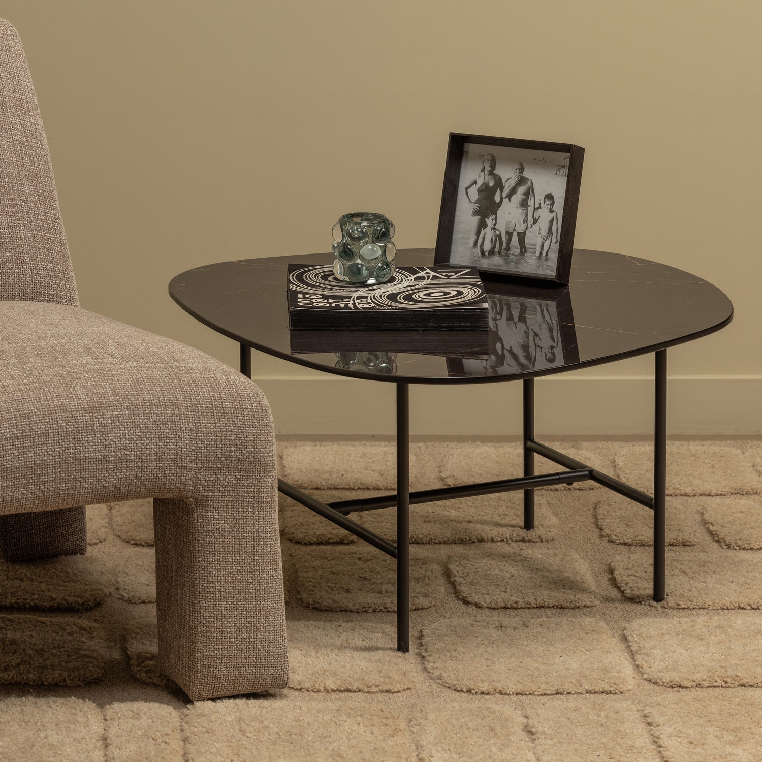 VAJEN COUCHTISCH MIT MARBLE LOOK TOP SCHWARZ 80x60CM
