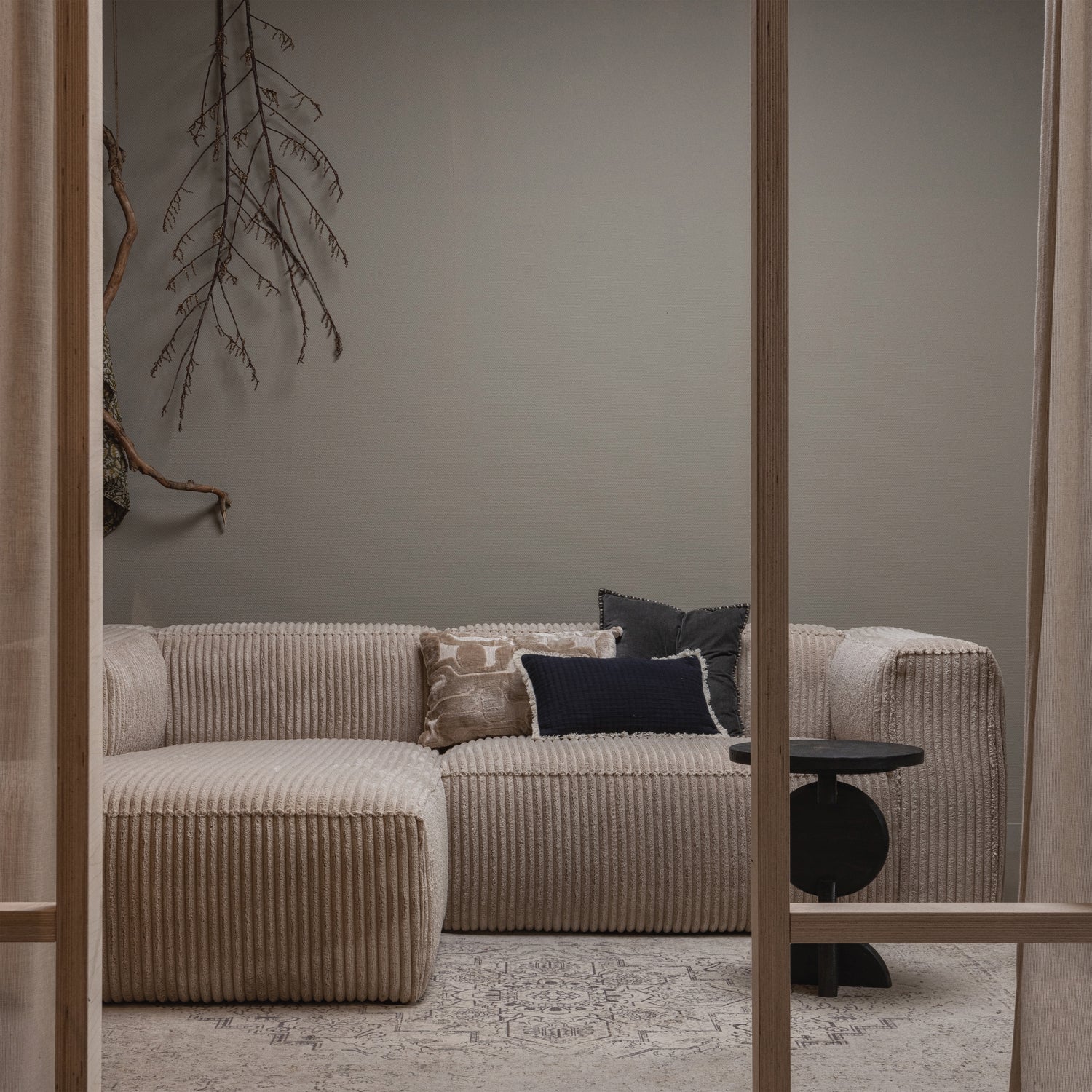 BEAN CHAISE LONGUE LINKS SCHWER RIBCORD TRAVERTIN