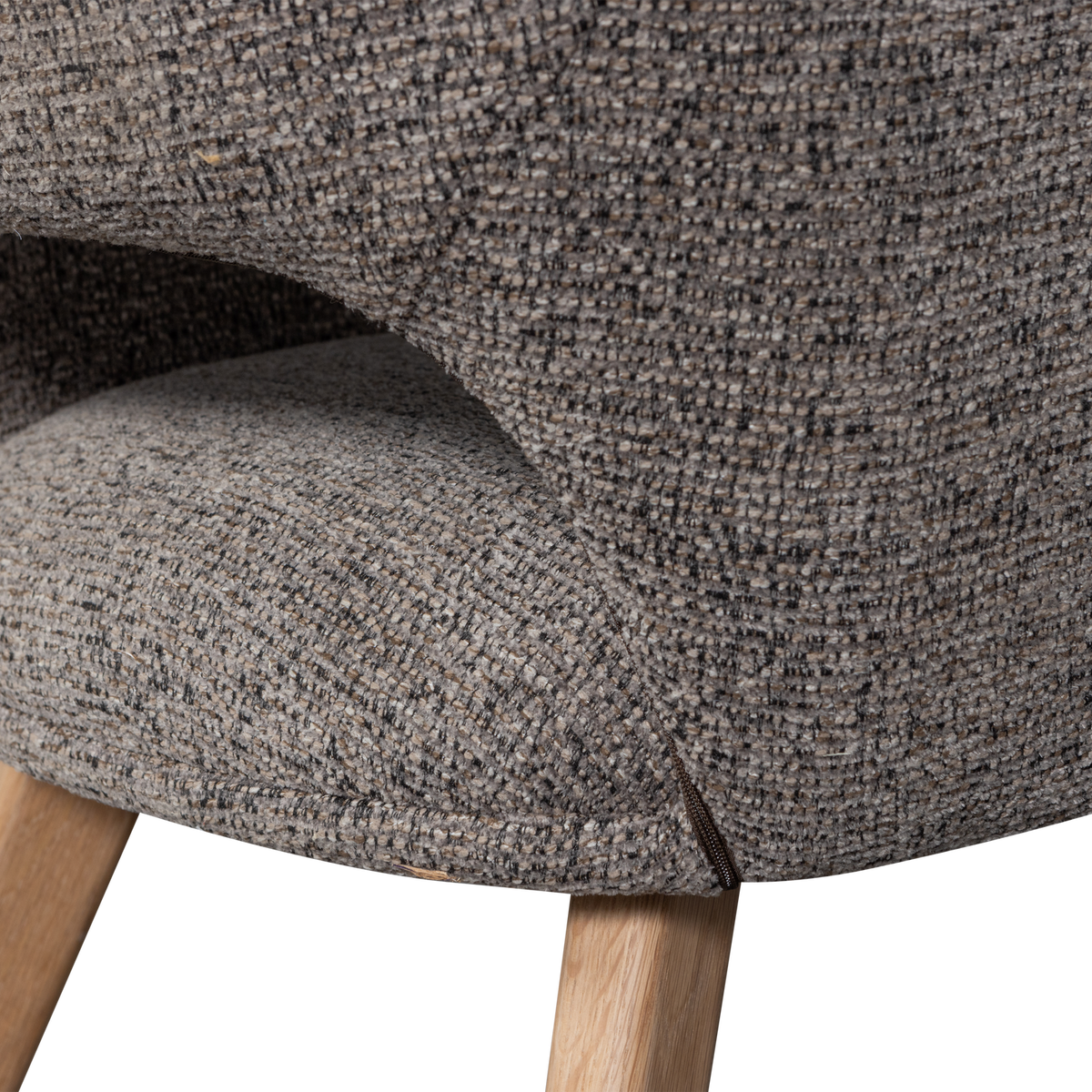 MURAT ESSZIMMERSTUHL TAUPE MIT HOLZFUSS NATUR