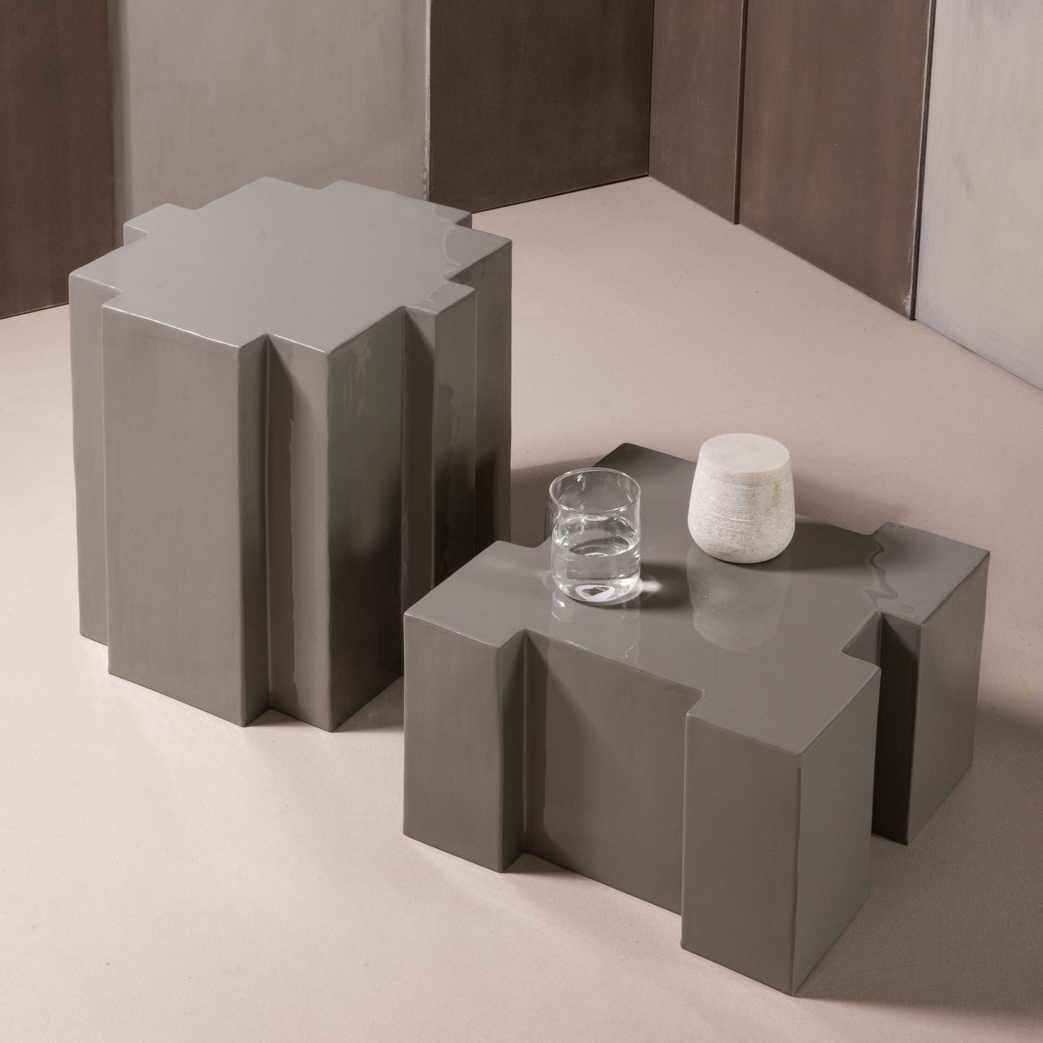 JASMIR BEISTELLTISCHE METALL GRAU - SET VON 2