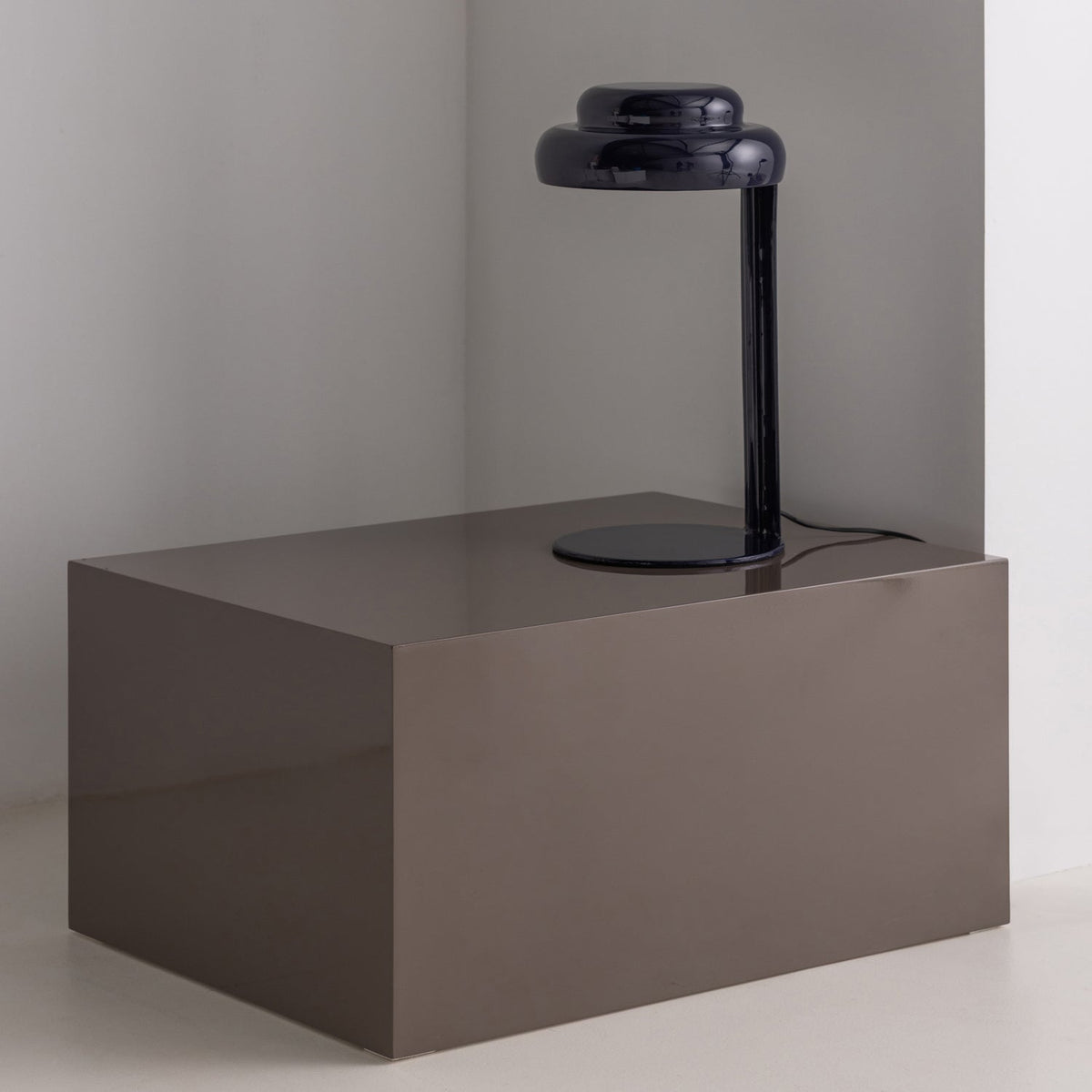 RASSY TISCHLAMPE METALL HOCHGLANZ DUNKELBLAU