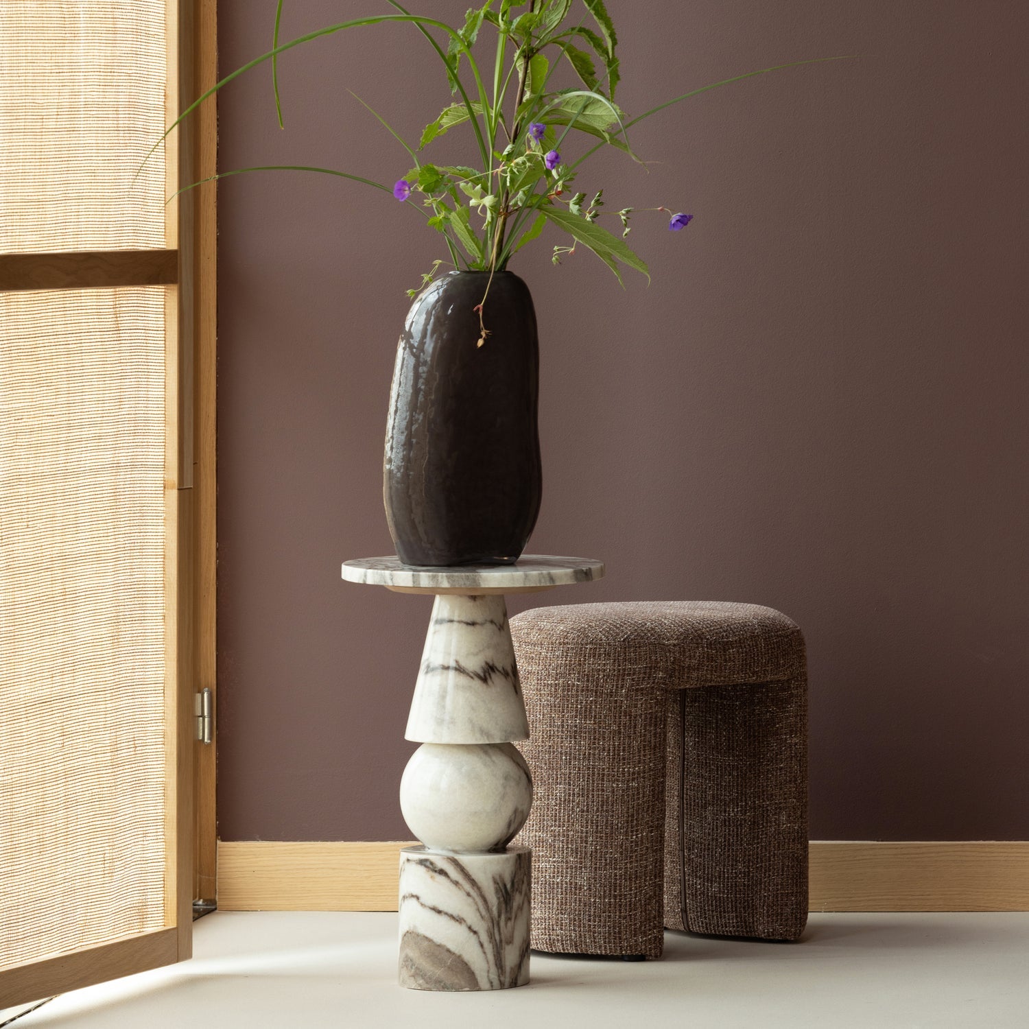SAHIL VASE GLAS MIT STREIFEN DUNKELBRAUN