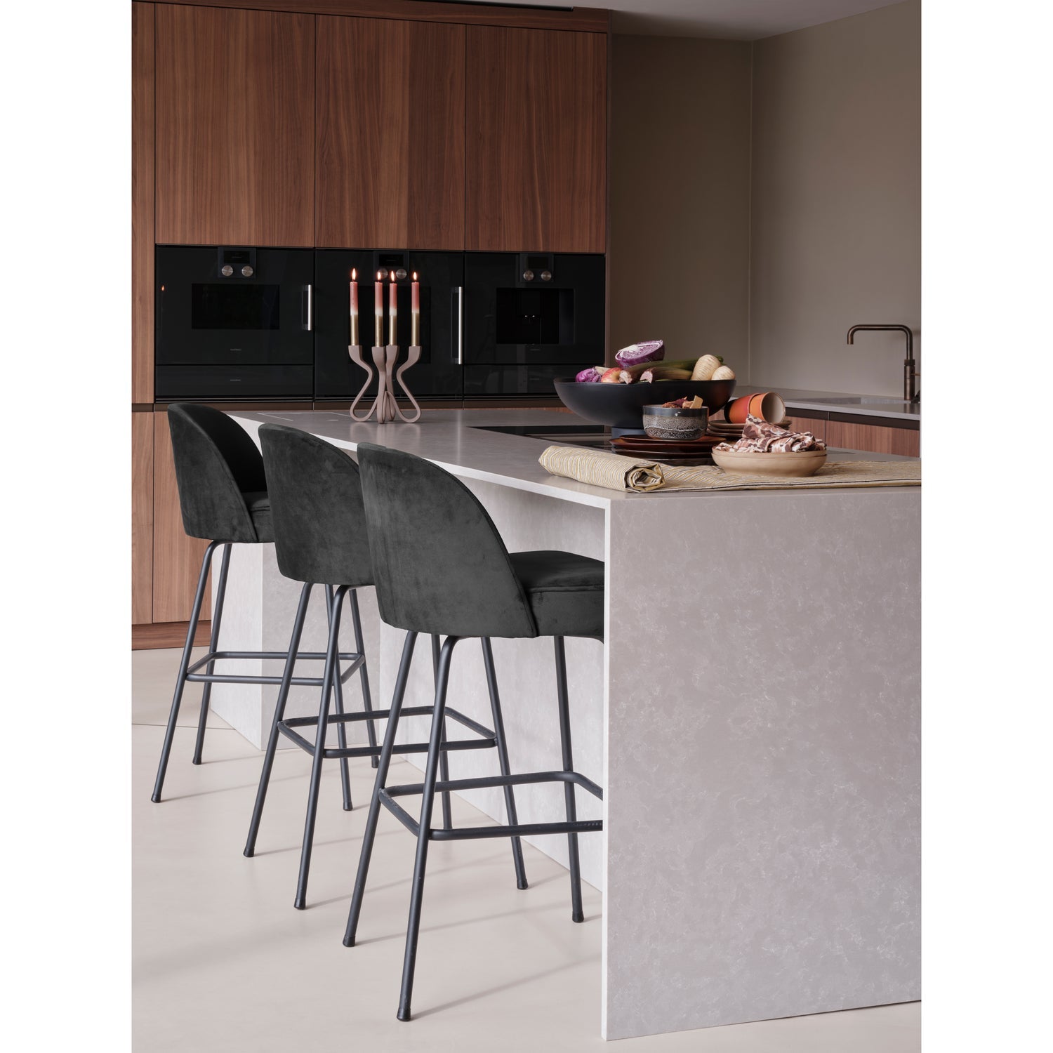 VOGUE BARHOCKER 80CM SAMT SCHWARZ