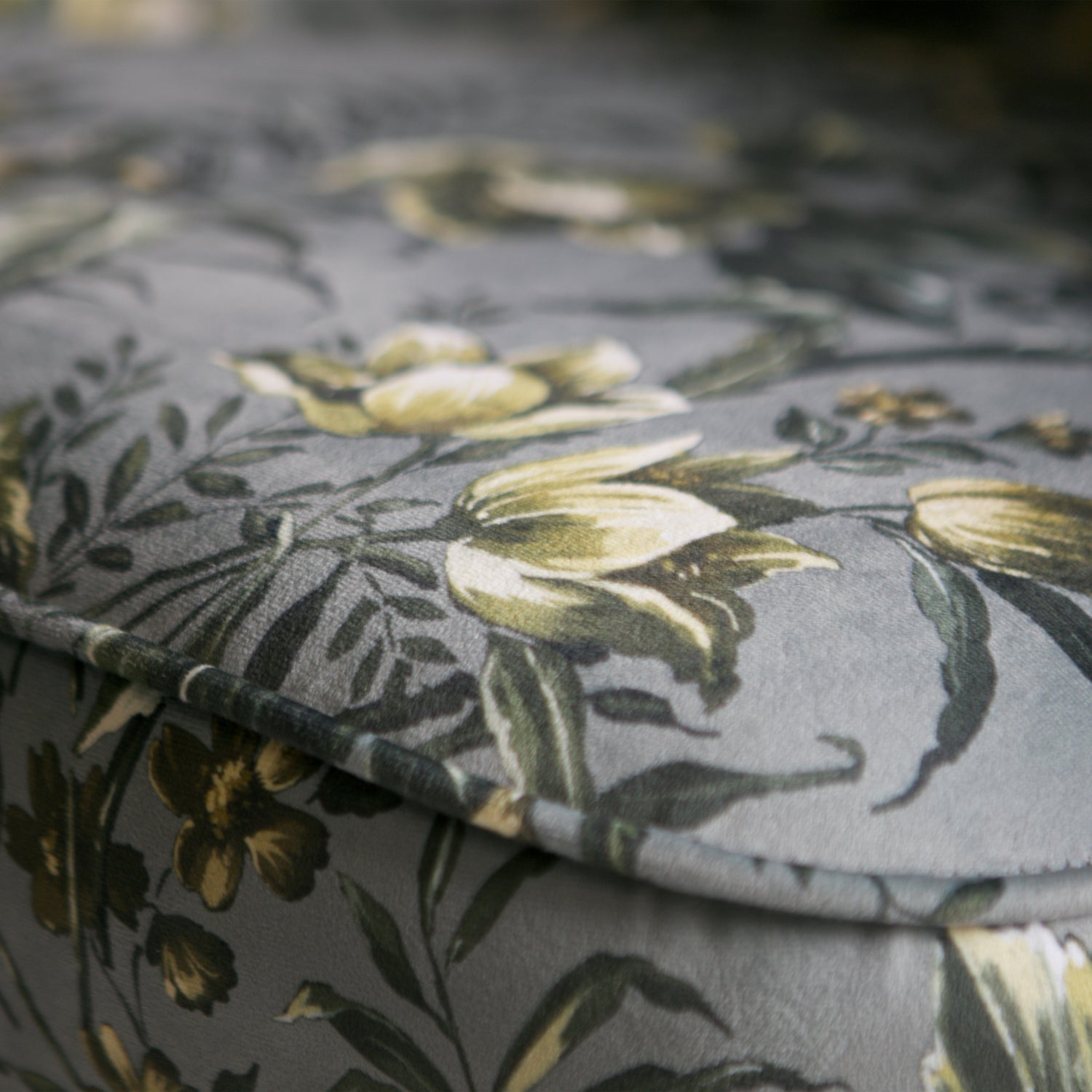 VOGUE SESSEL SAMT POPPY GRAU