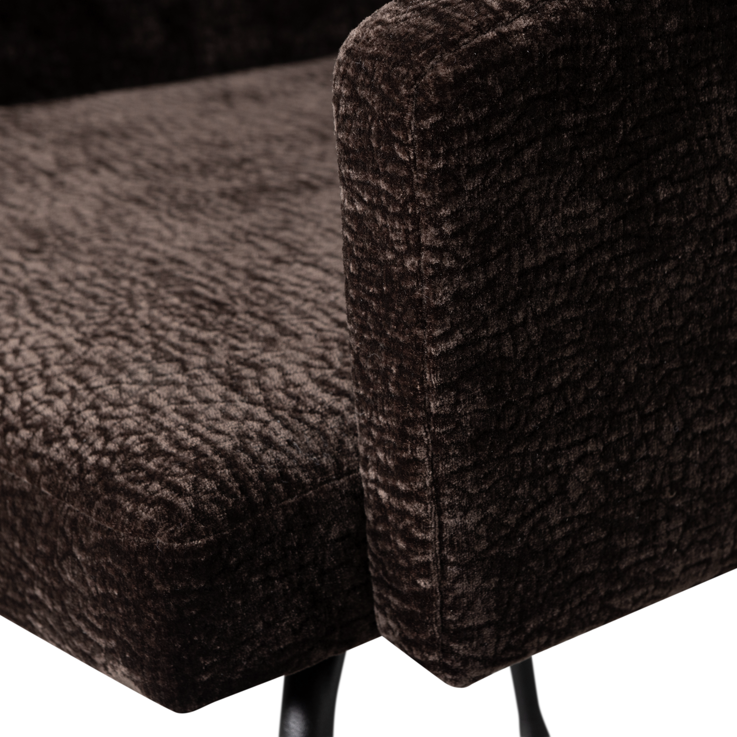 MOUNT ESSZIMMERSTUHL MIT ARMLEHNEN 3D-CHENILLE DUNKELBRAUN