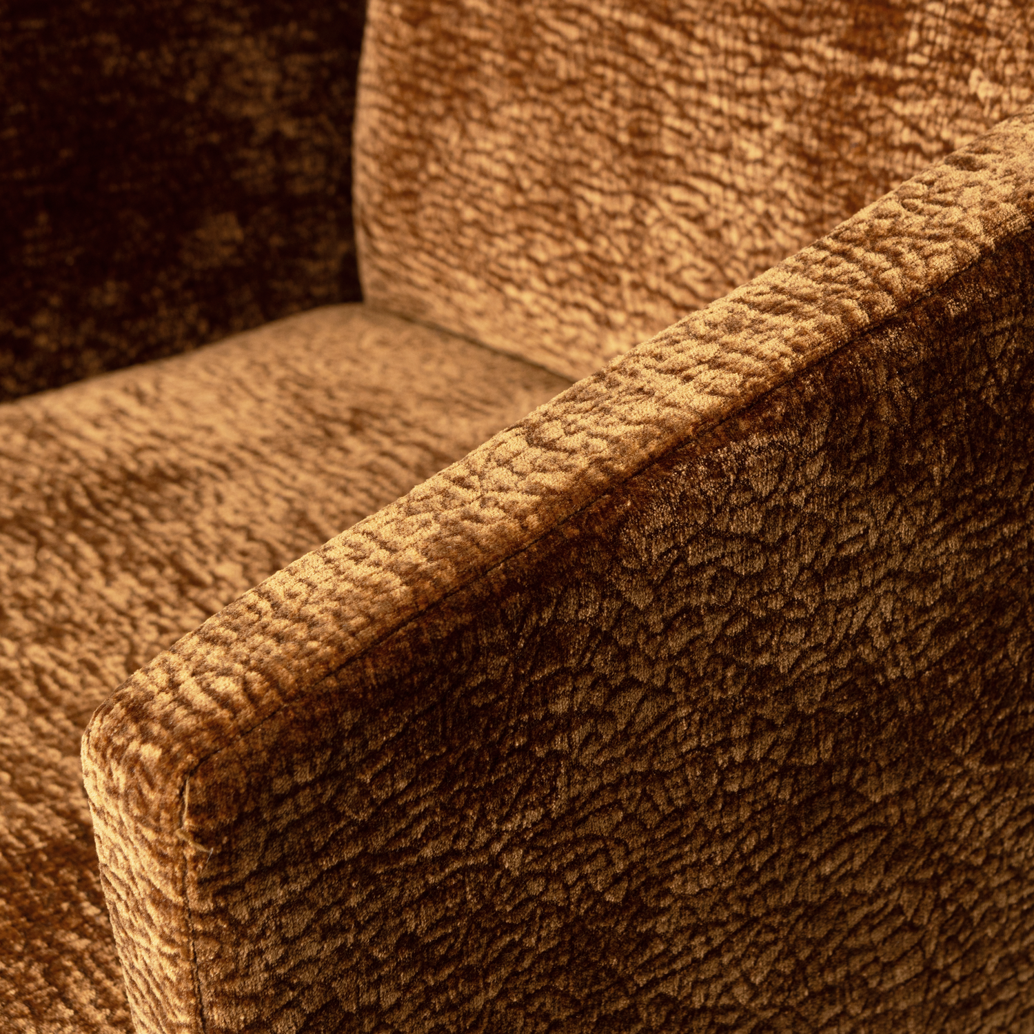 MOUNT ESSZIMMERSTUHL MIT ARMLEHNEN 3D-CHENILLE MITTELBRAUN