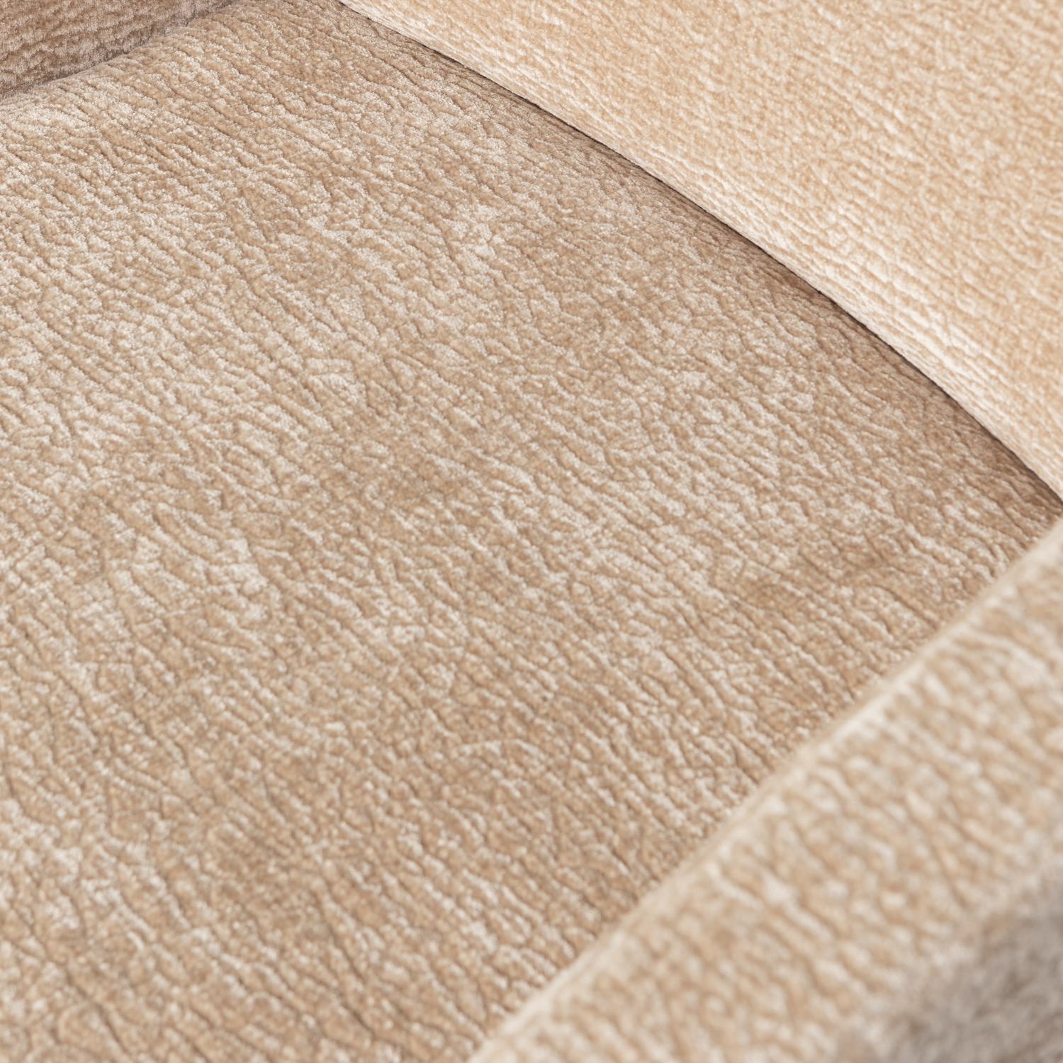 MOUNT ESSZIMMERSTUHL MIT ARMLEHNEN 3D-CHENILLE SAND