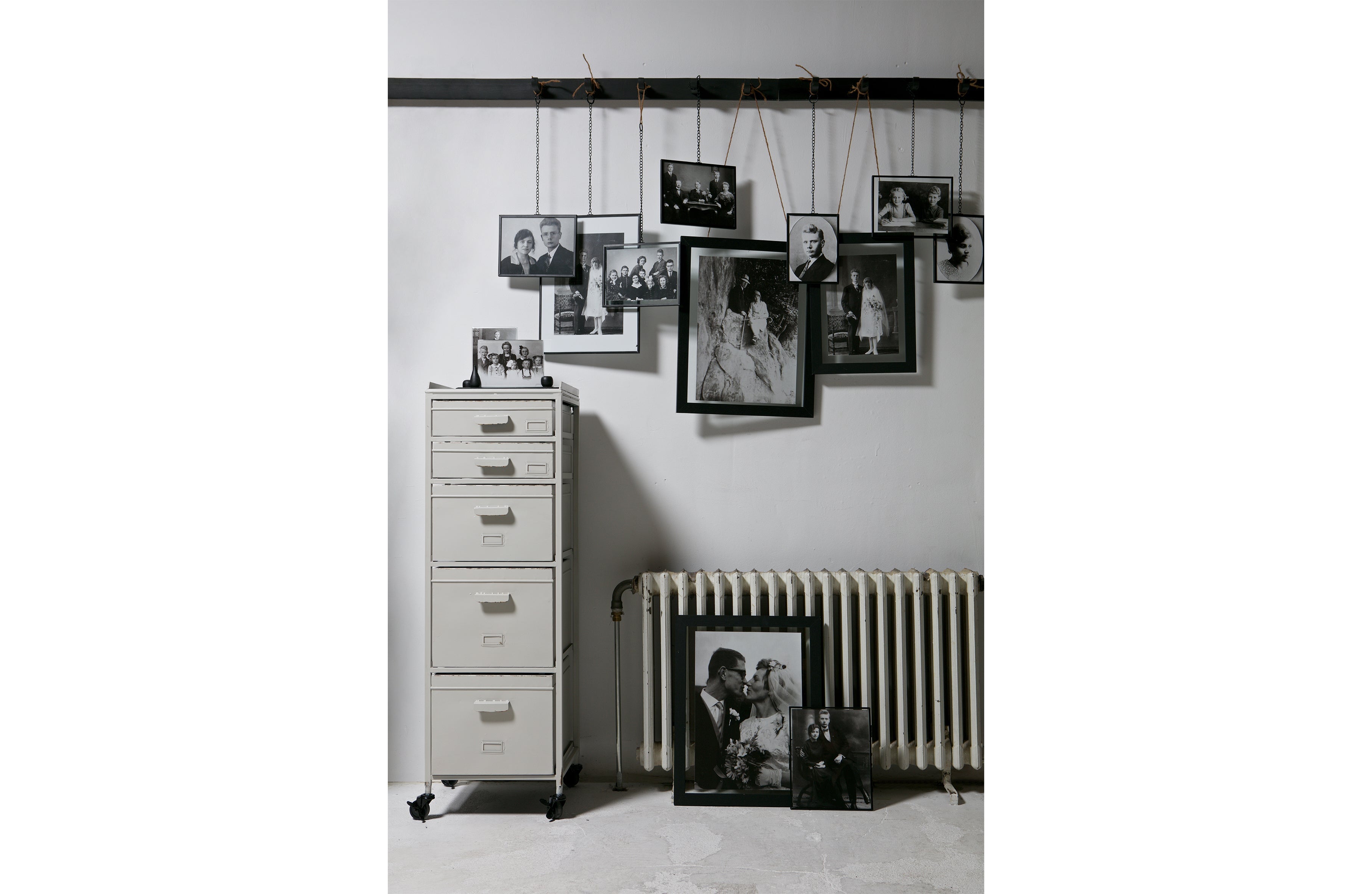 Fotorahmen GALLERY aus Metall und Glas Accessoires BePureHome
