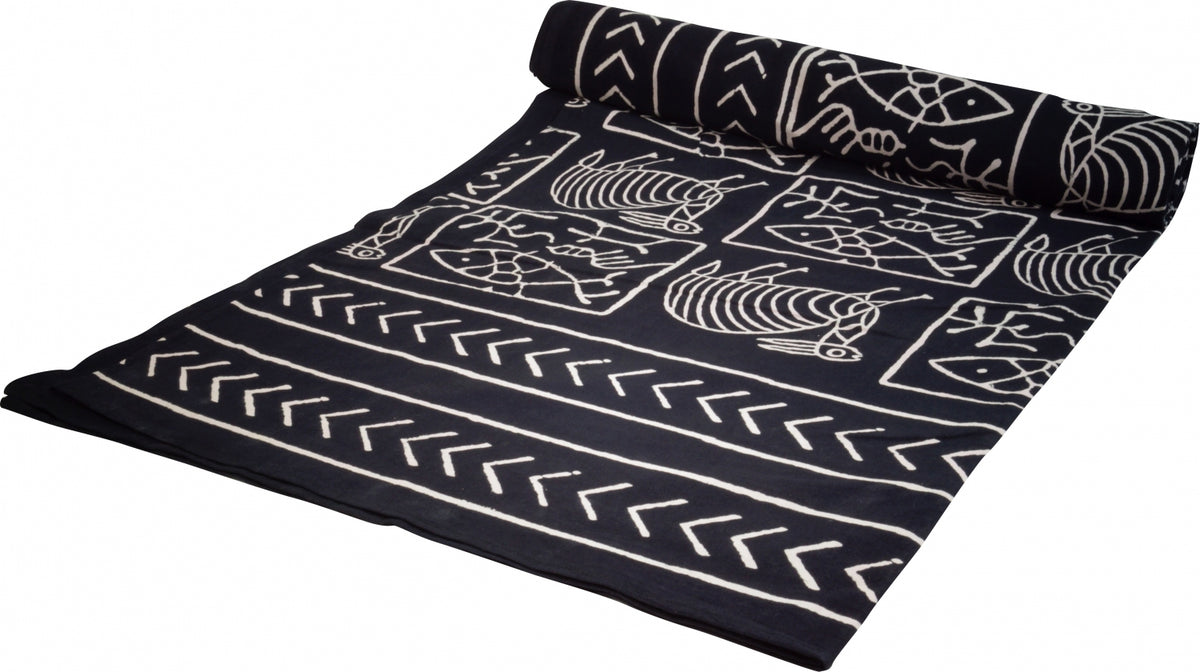 Tagesdecke RAJ in Schwarz mit weißem Blockdruck 150x200 cm / 225x275 cm