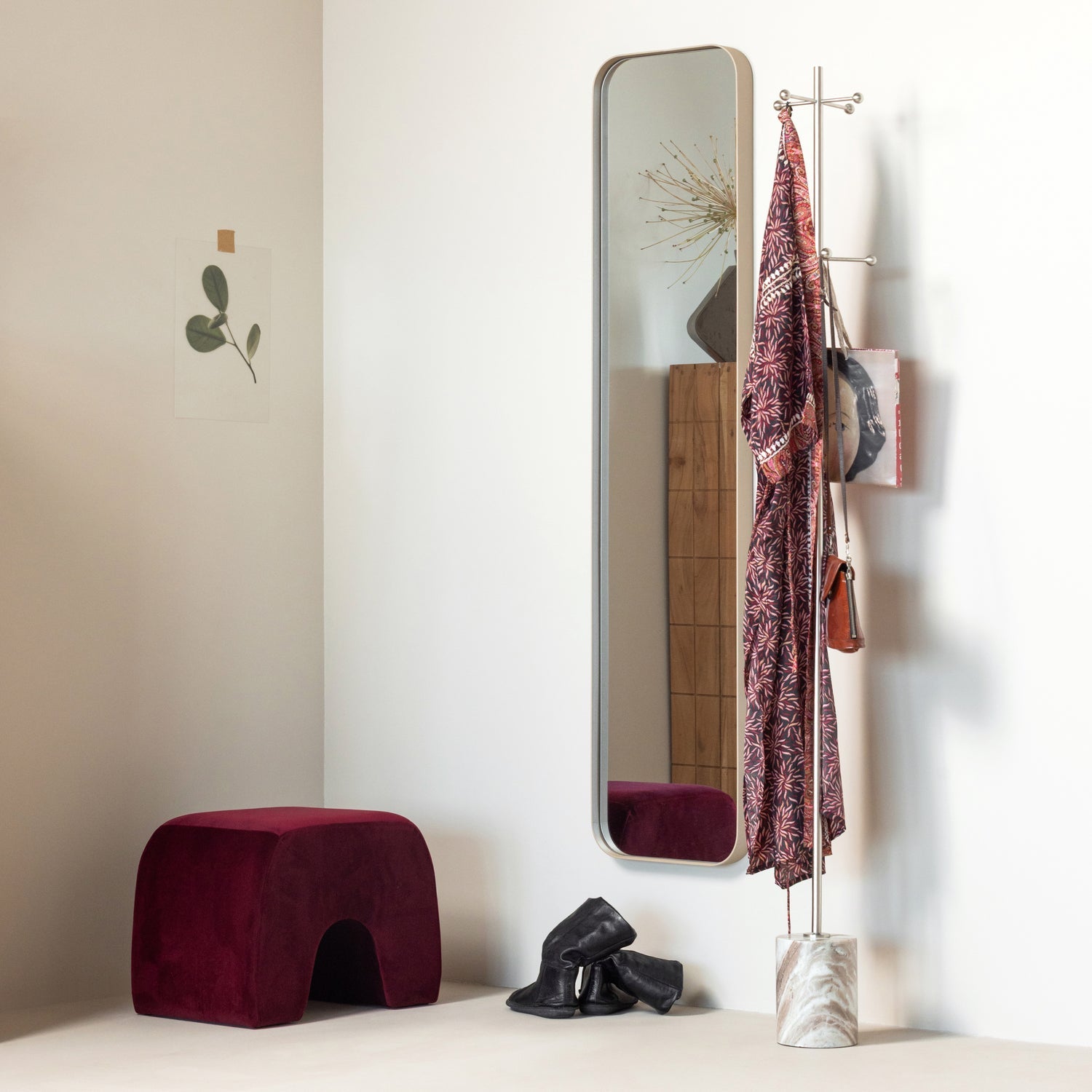 LUCEN HOCKER SAMT BORDEAUXROT [fsc]