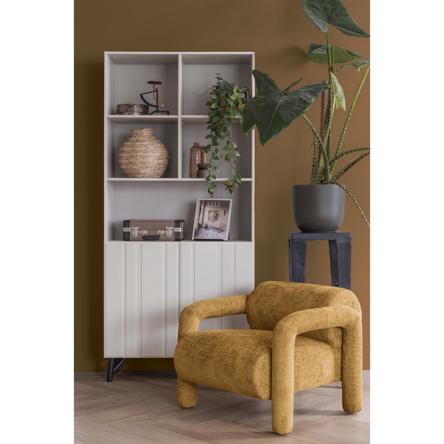 LENNY SESSEL IN GROBER TEXTUR GOLD/GELB