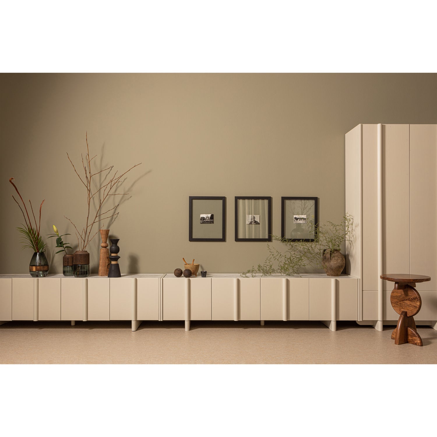 BASU TV MOBEL KIEFER DUST [fsc]