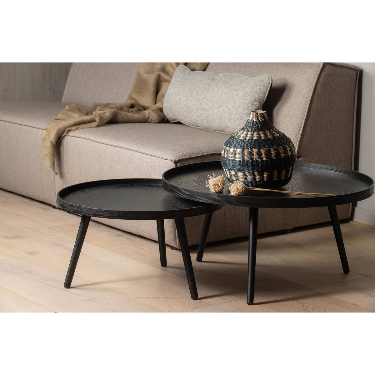 MESA L HOLZ BEISTELLTISCH SCHWARZ 34xO60 [fsc]