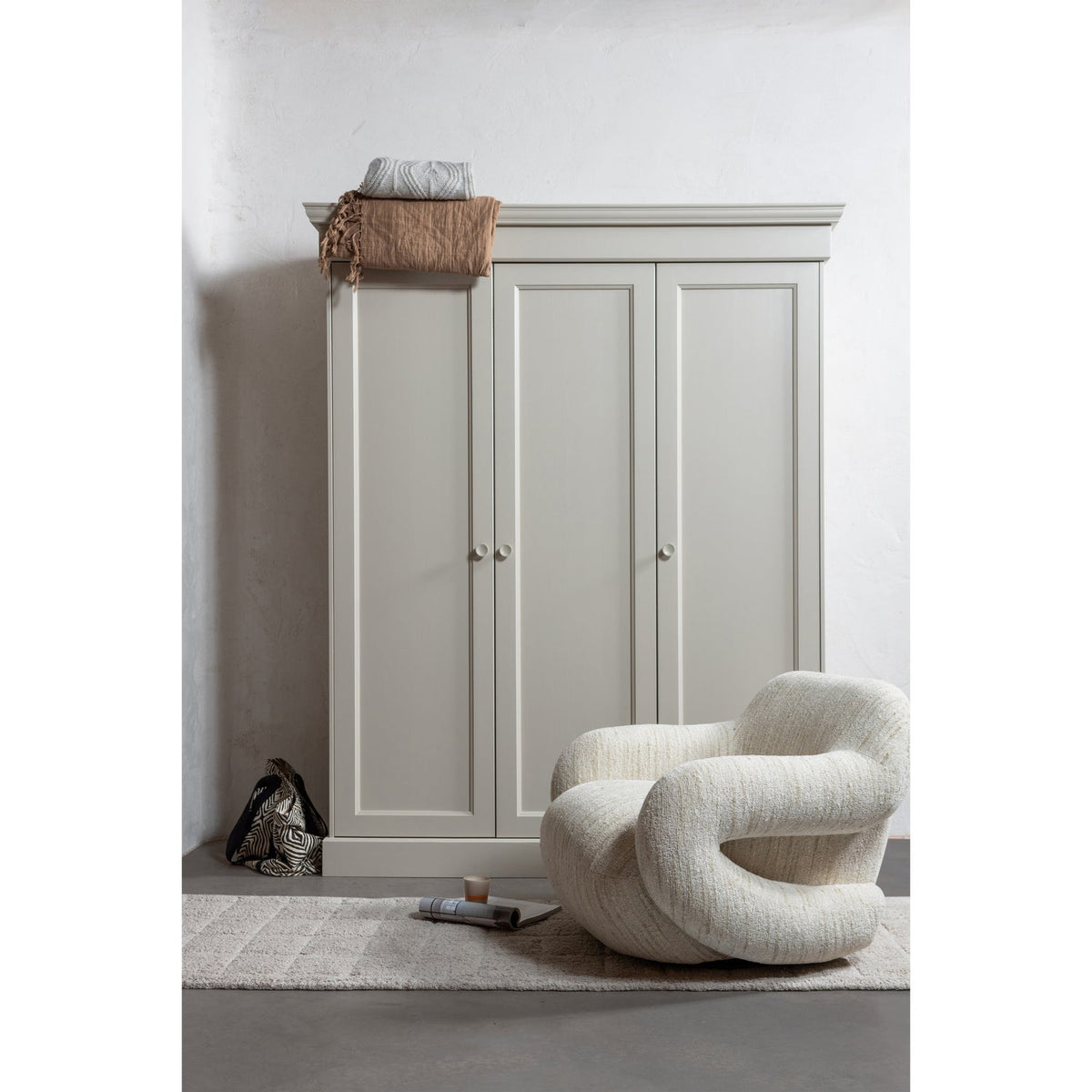 OLIVIA KLEIDERSCHRANK KIEFER DUST [fsc]