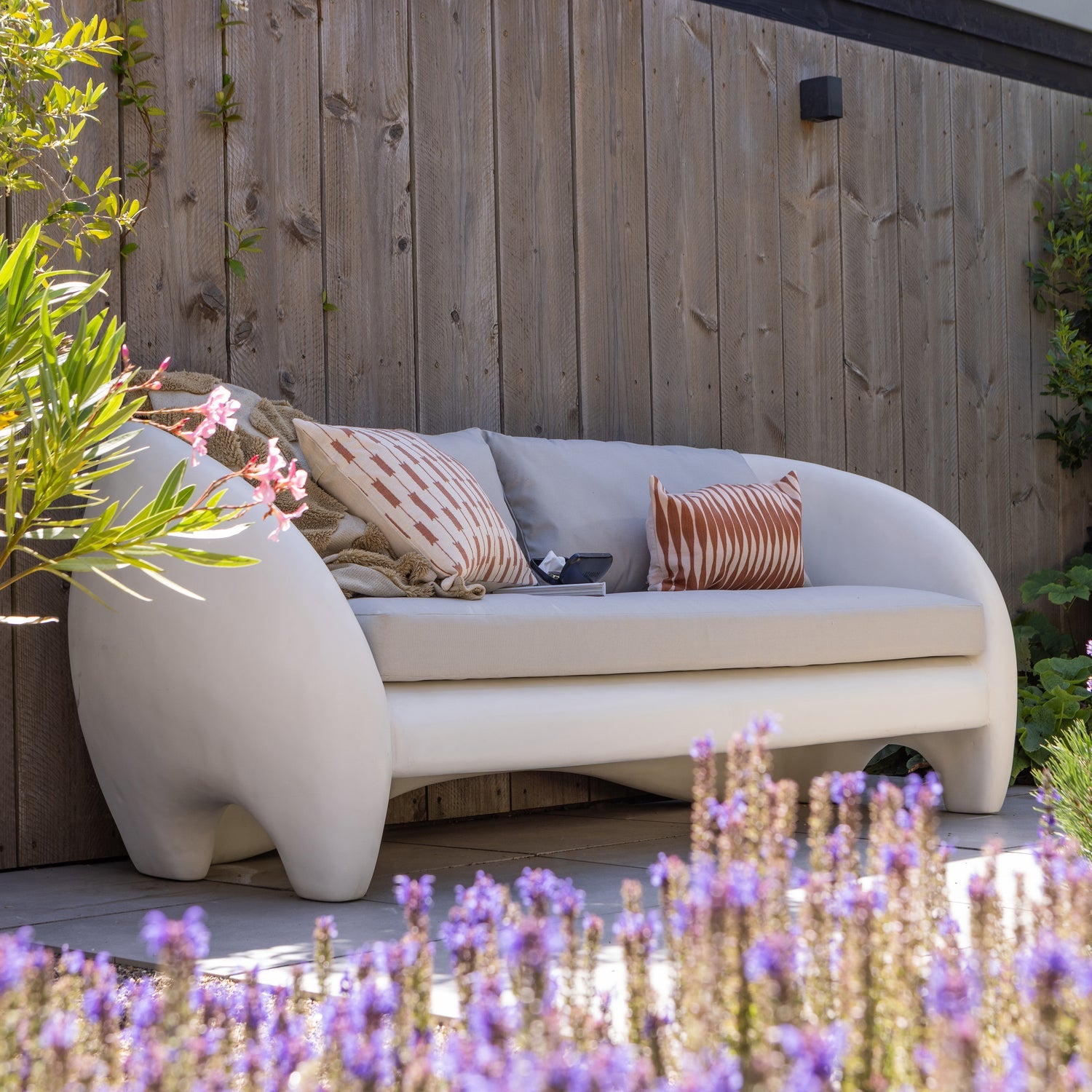 VIALE GARTEN 2-SITZER LOUNGE SOFA FASERPOLYMER NATUR