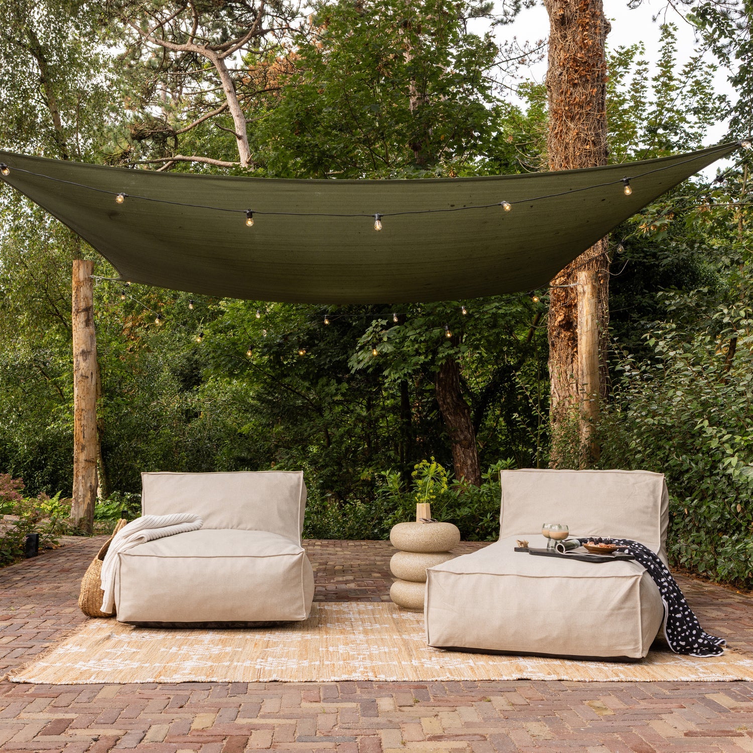 VELORA GARTEN LOUNGE BETT SAND