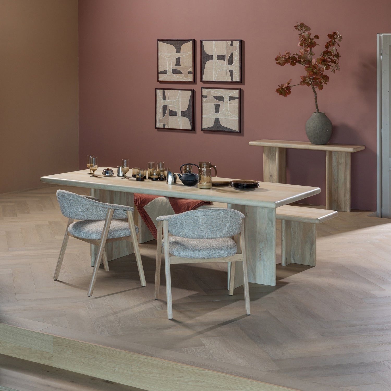 TUNAR ESSZIMMERSTUHL MIT ARMLEHNEN HOLZ NATUR [fsc]