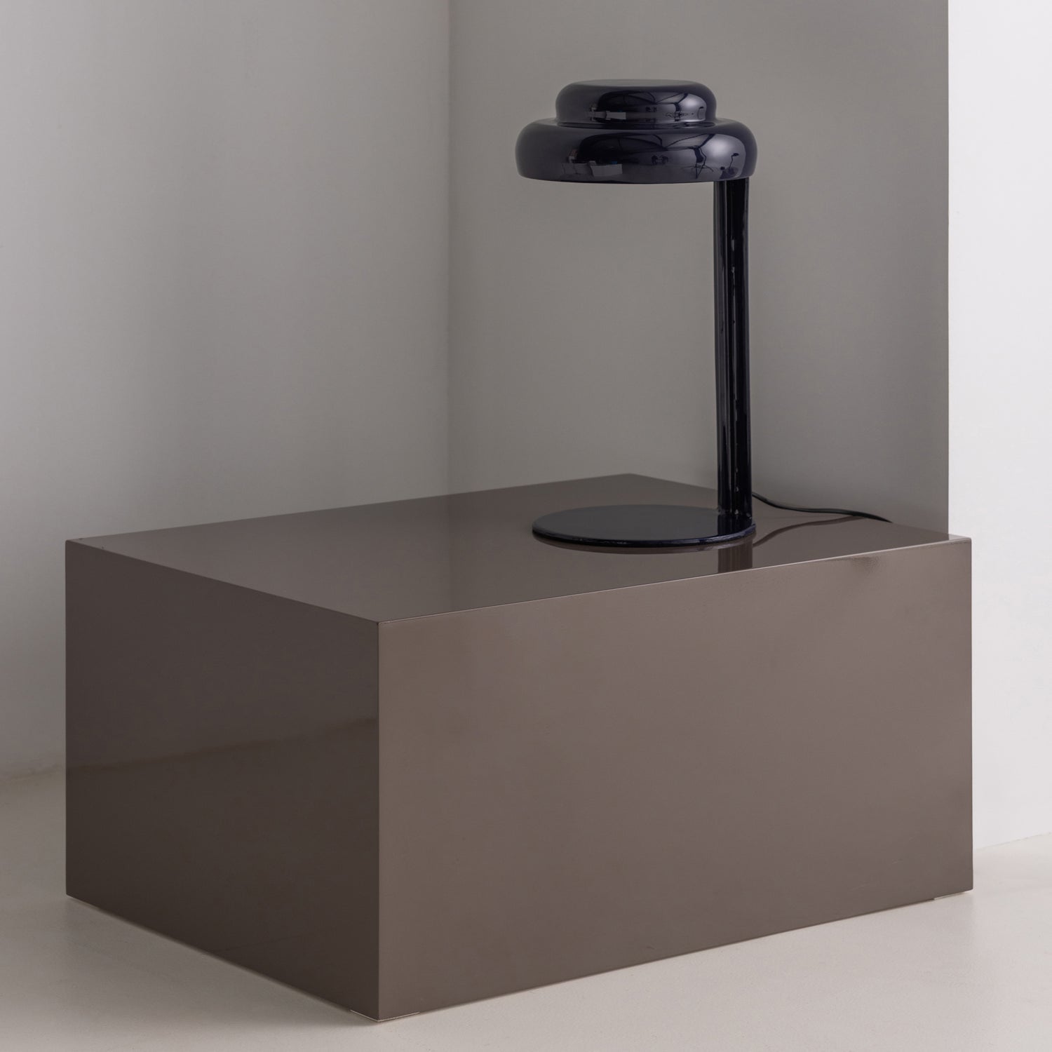 RASSY TISCHLAMPE METALL HOCHGLANZ DUNKELBLAU