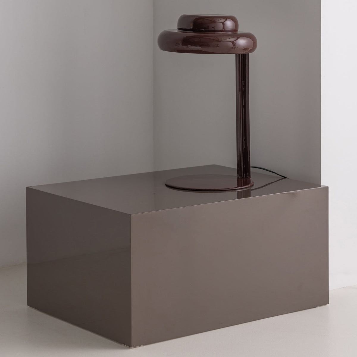 RASSY TISCHLAMPE METALL HOCHGLANZ BORDEAUXROT