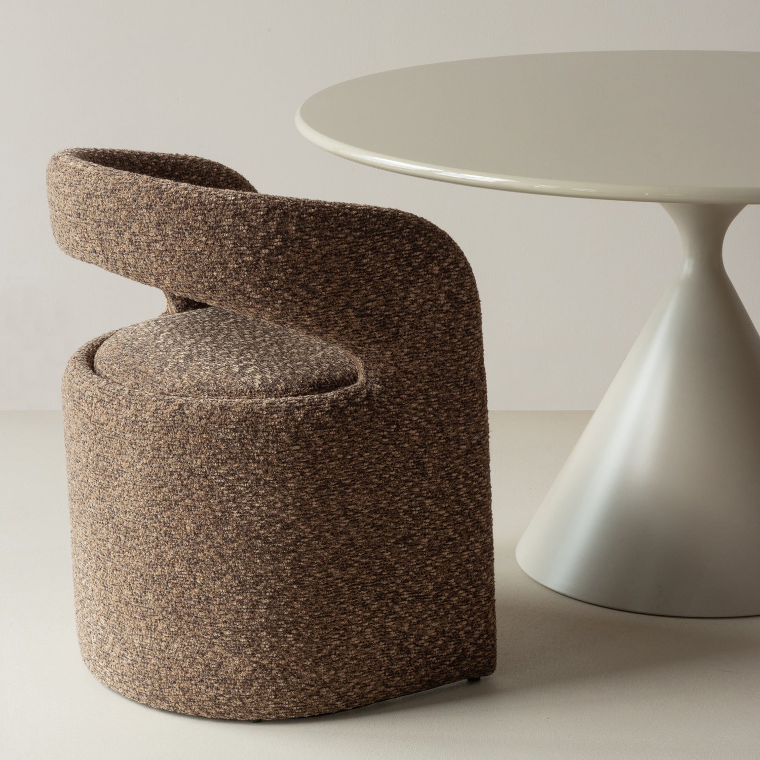 LANOR ESSZIMMERSTUHL KLOBIGER BOUCLE BRAUN [fsc]
