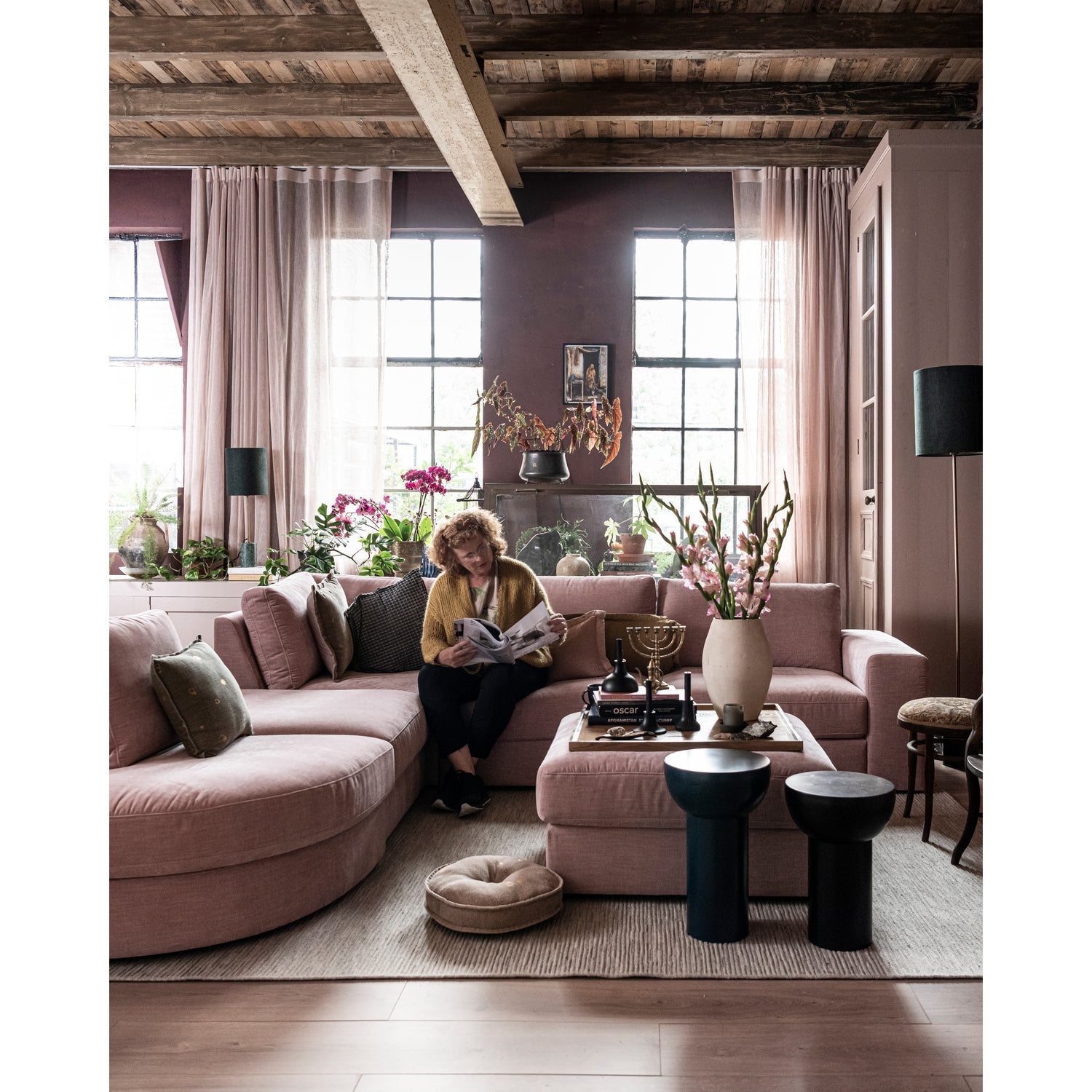 FAMILY HOCKER GEWEBTER STOF ROSA