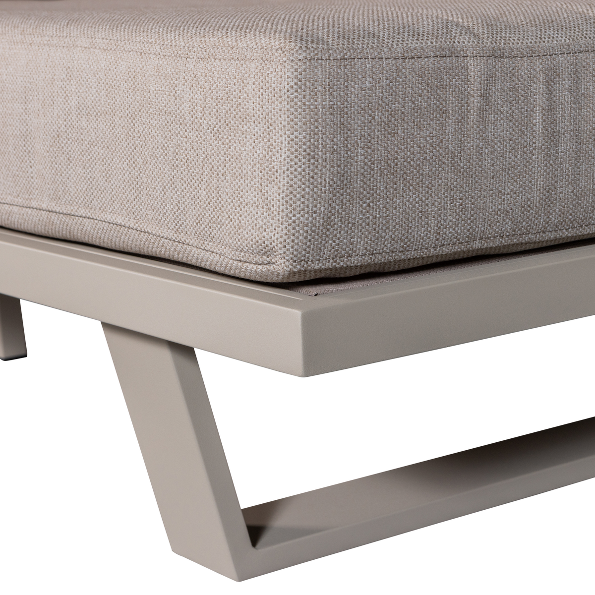 BEAR GARTEN 3-SITZER SOFA ALUMINIUM SAND