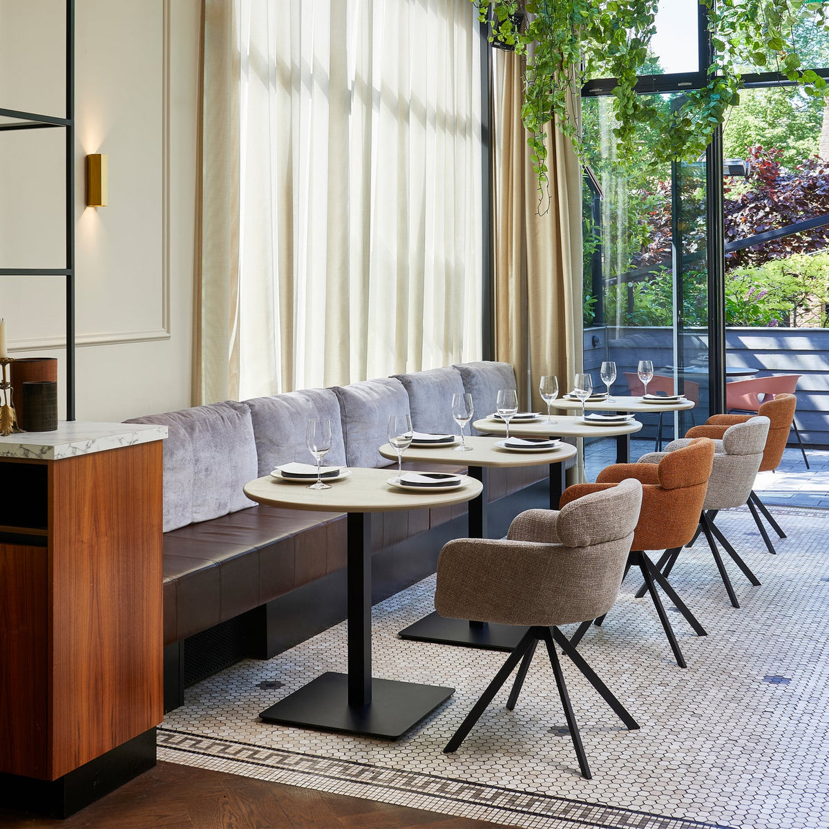 TABLO BISTRO ENDE TISCH DTL 80X74CM DAKARGRAU [fsc]