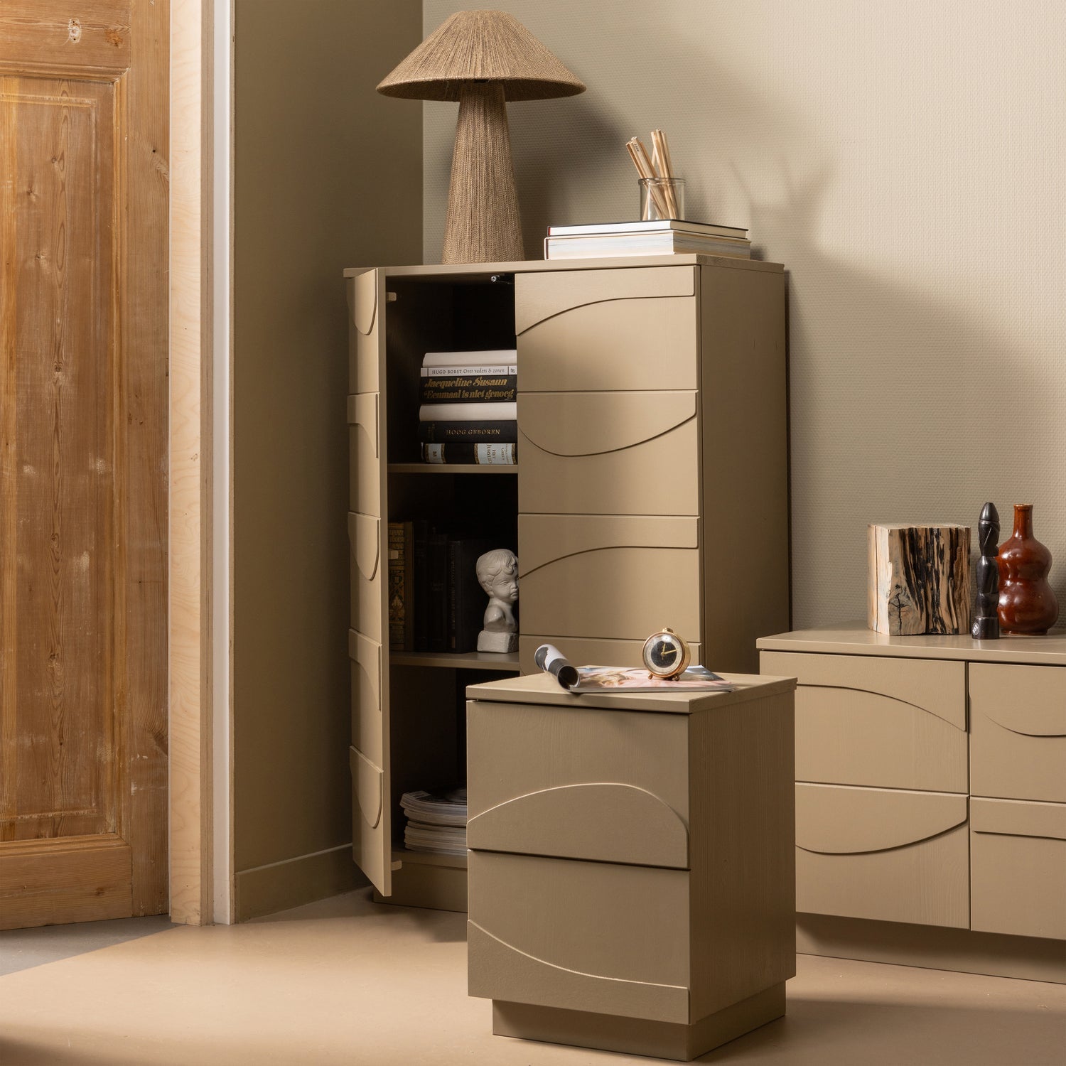 TEO SCHRANK KIEFER MUD [fsc]